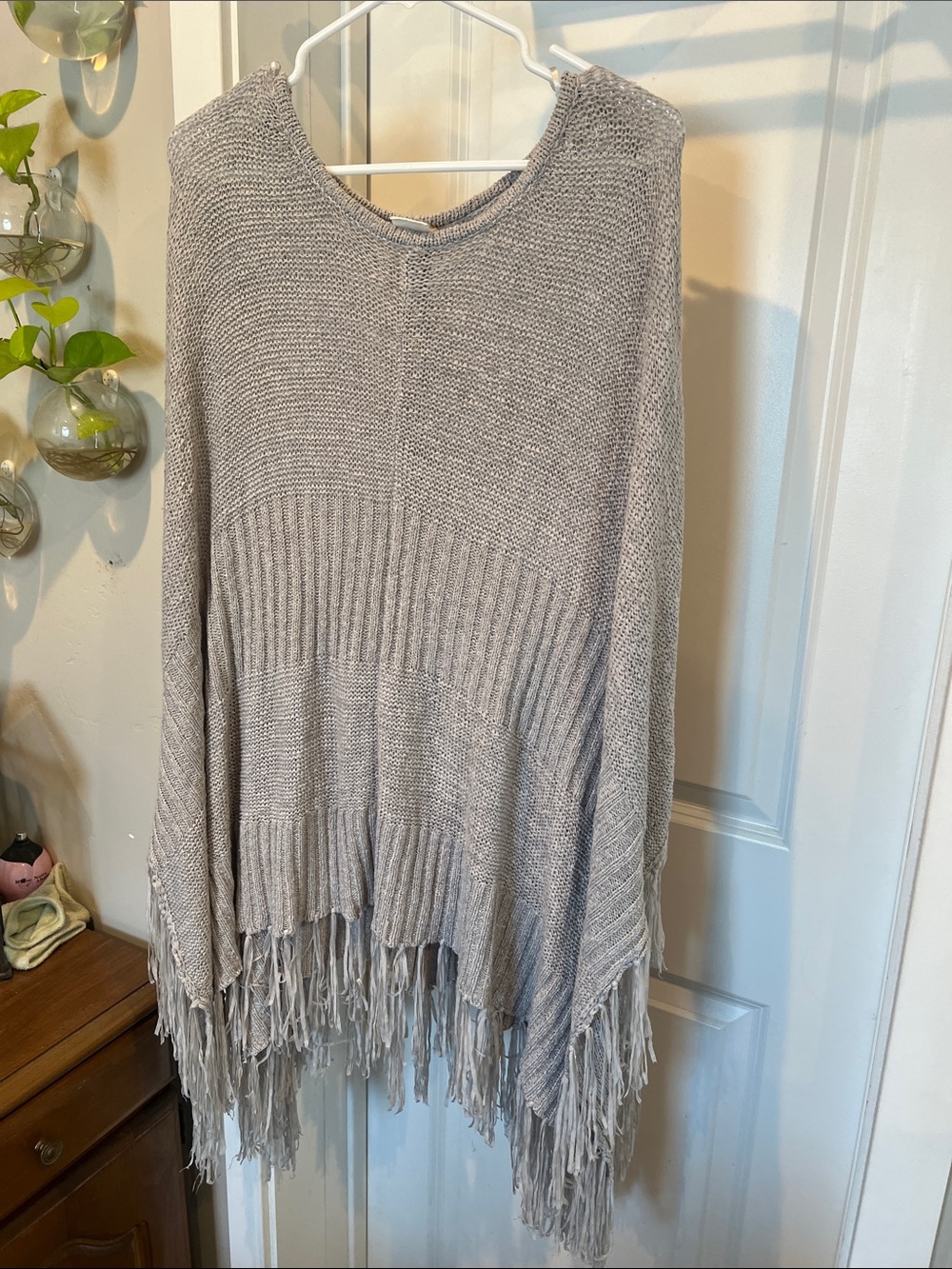 Women’s Light Gray Fringe Knit Poncho by
